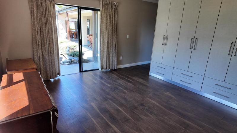 4 Bedroom Property for Sale in Die Bult Western Cape